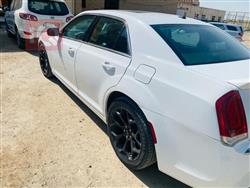 کرایسلەر 300